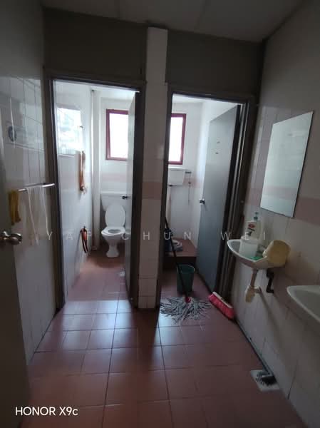 Temasya Industrial Park untuk Untuk Dijual - RM 7,300,000, Mac 2026 - Bathroom - PropertyGuru.com.my