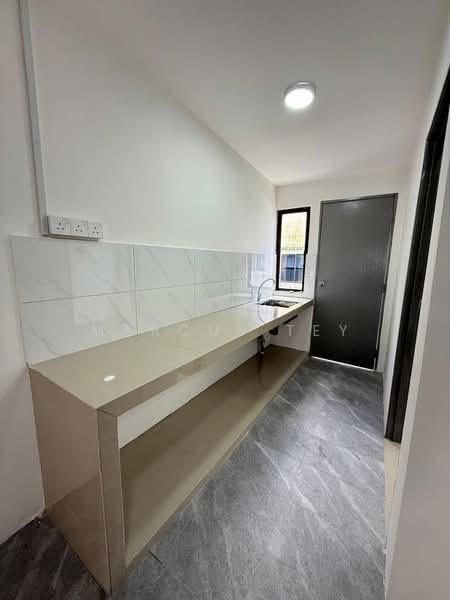 Kota Masai Kotas Masais untuk Untuk Dijual - RM 319,000, Mac 2026 - Kitchen - PropertyGuru.com.my