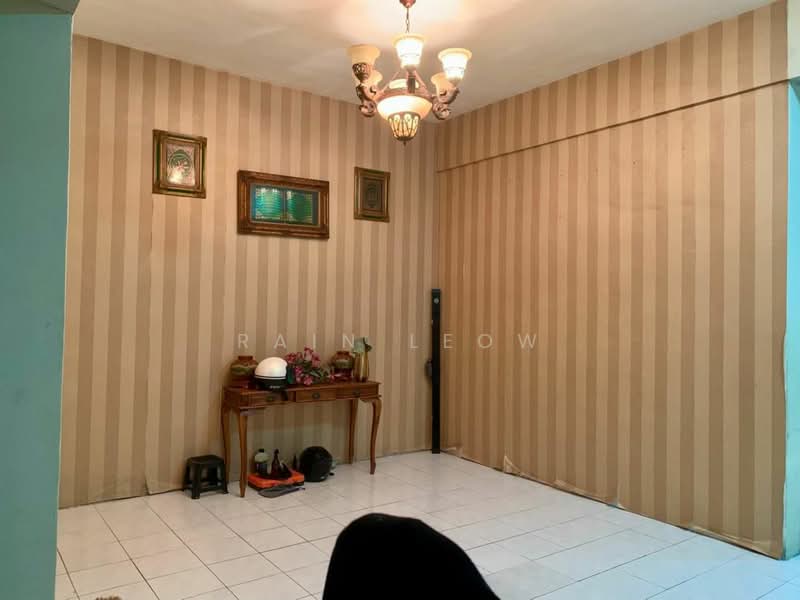 2-storey Terraced House for Sale in Taman Sinaran (Balakong) - Rain Leow - Interior - PropertyGuru.com.my
