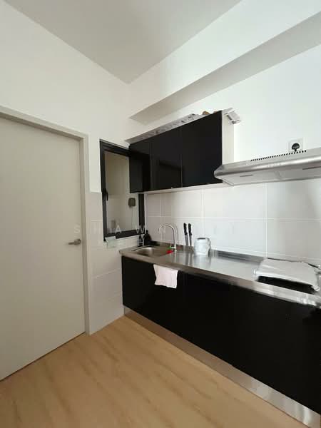 Service Residence for Rent at M Oscar - Shawn Lee Kah Kit - Kitchen - PropertyGuru.com.my