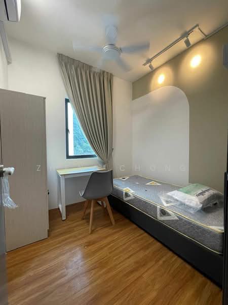 Armani Residence untuk Untuk Disewa - RM 800 /bulan, Mac 2026 - Bedroom - PropertyGuru.com.my