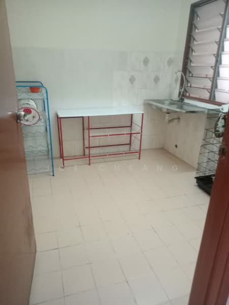Apartment for Sale at Kayangan Apartment, Bandar Sunway - Joe Cheang - Kitchen - PropertyGuru.com.my