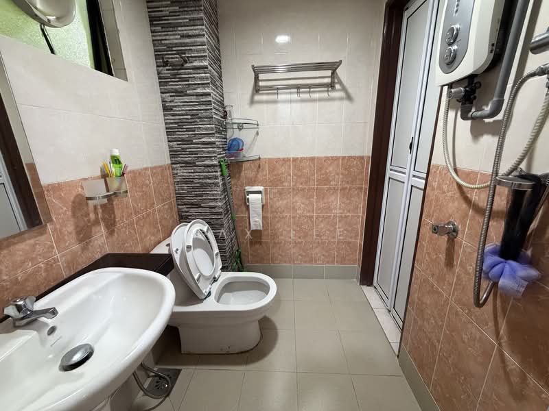2-storey Terraced House for Sale in Sungai Long (Bandar Sungai Long) - Max Lee - Bathroom - PropertyGuru.com.my