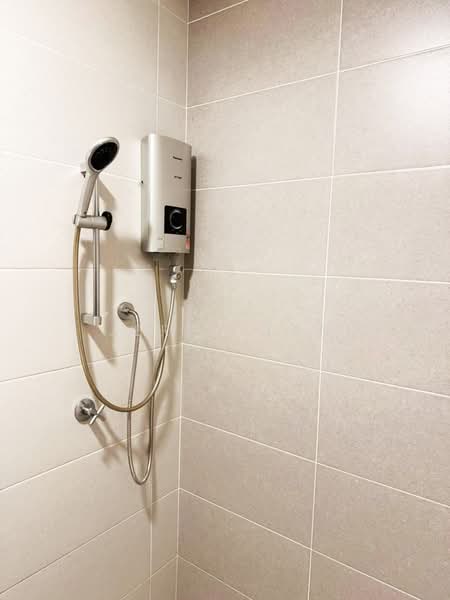 The Amarene untuk Untuk Disewa - RM 1,300 /bulan, Mac 2026 - Bathroom - PropertyGuru.com.my