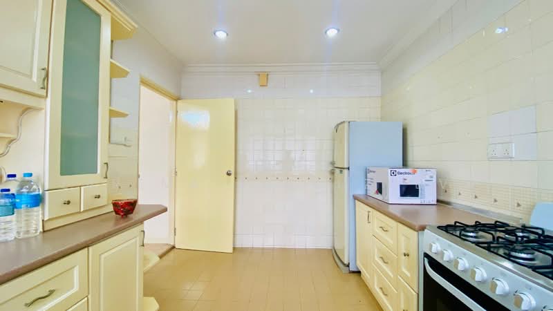 Menara Kayangan untuk Untuk Dijual - RM 660,000, Mac 2026 - Kitchen - PropertyGuru.com.my