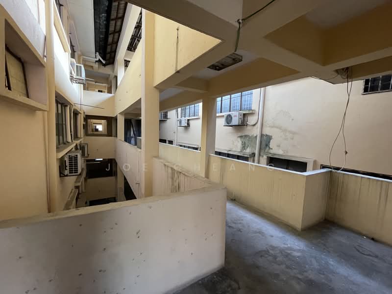 Apartment for Sale at Kayangan Apartment, Bandar Sunway - Joe Cheang - Corridor - PropertyGuru.com.my