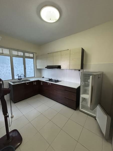 Tebrau City Residences untuk Untuk Disewa - RM 1,700 /bulan, Mac 2026 - Kitchen - PropertyGuru.com.my