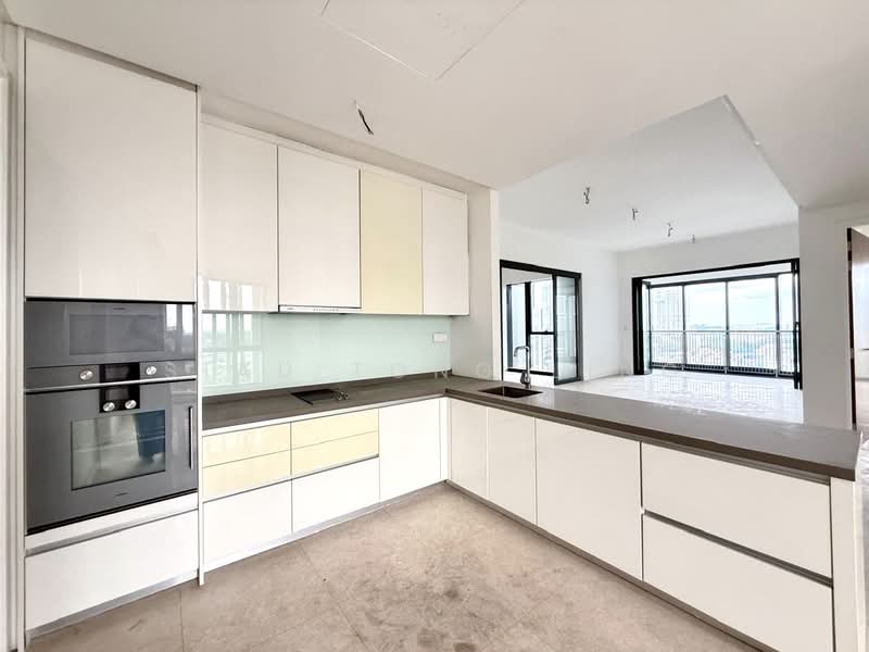 The Astaka @ 1 Bukit Senyum - 1