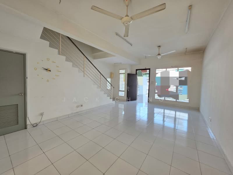 2-storey Terraced House for Sale in M Residence (Rawang) - Jack Cheng - Living Room - PropertyGuru.com.my