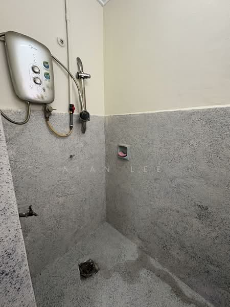 Terraced House for Rent in Ampang Jaya (Ampang) - Alan Lee - Bathroom - PropertyGuru.com.my