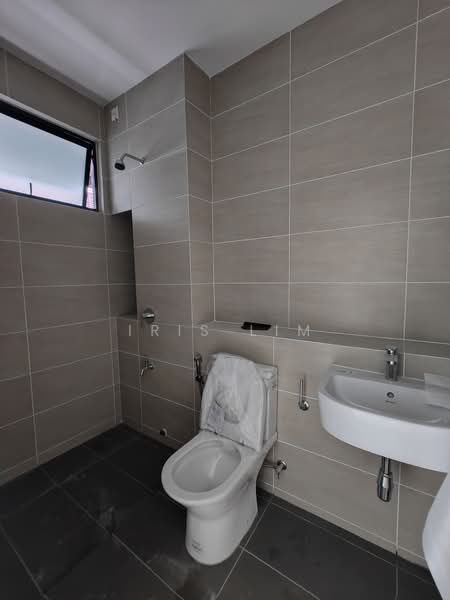 Cluster House for Sale in Iskandar Puteri (Nusajaya) (Johor) - Iris Lim - Bathroom - PropertyGuru.com.my