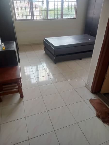Apartment for Sale at Kayangan Apartment, Bandar Sunway - Joe Cheang - Bedroom - PropertyGuru.com.my