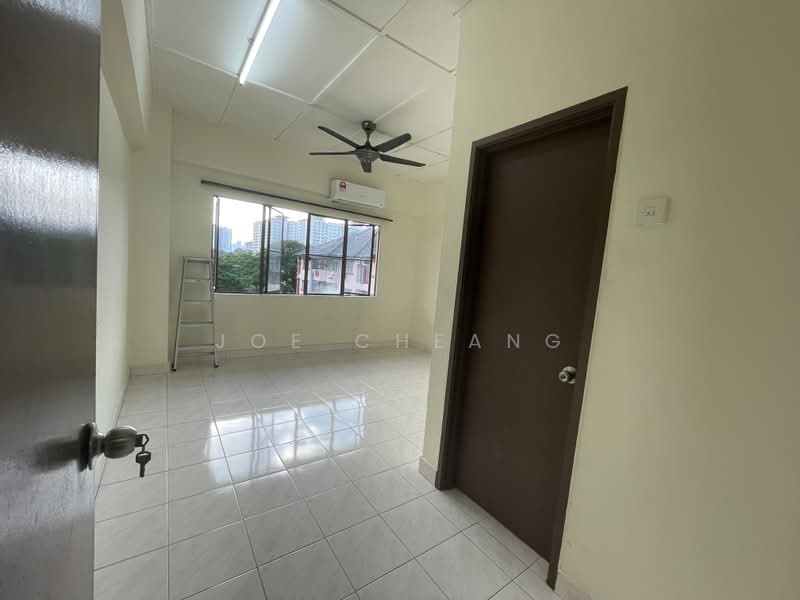 Apartment for Sale at Kayangan Apartment, Bandar Sunway - Joe Cheang - Interior - PropertyGuru.com.my