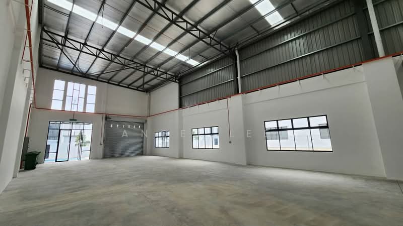 Cluster Factory for Rent in Taman Perniagaan Setia (Johor Bahru) - Angel Lee - Interior - PropertyGuru.com.my