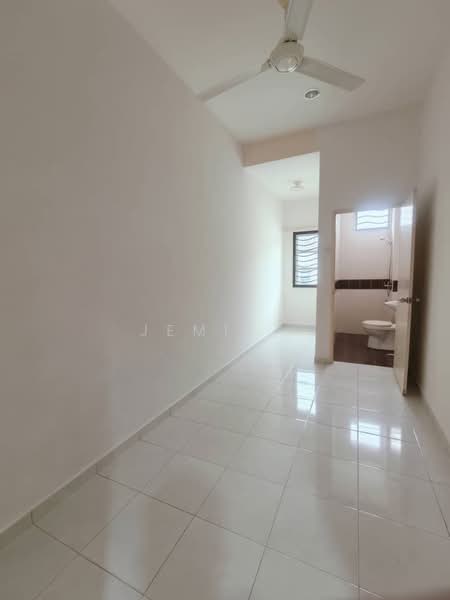 2-storey Terraced House for Sale in Taman JP Perdana (Johor Bahru) - Jemie . - Interior - PropertyGuru.com.my