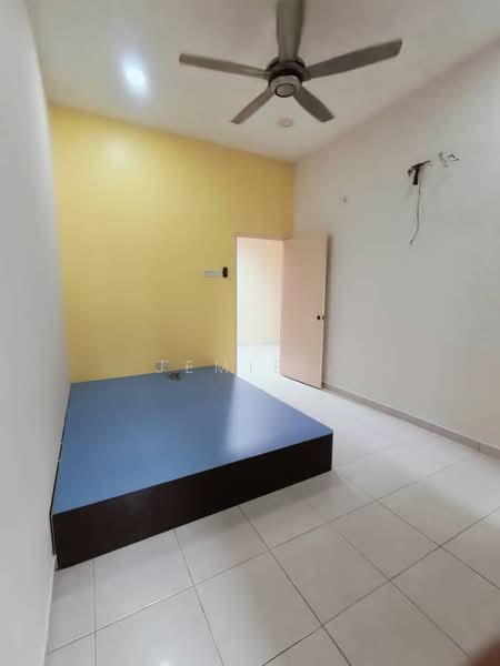 2-storey Terraced House for Sale in Taman JP Perdana (Johor Bahru) - Jemie . - Bedroom - PropertyGuru.com.my