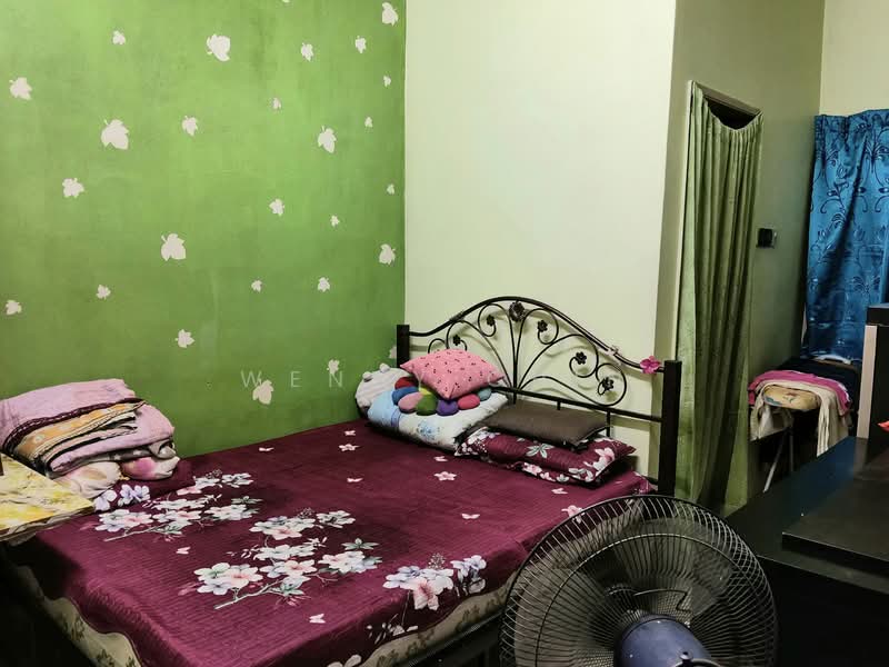 Taman Puchong Intan untuk Untuk Dijual - RM 450,000, Mac 2026 - Bedroom - PropertyGuru.com.my