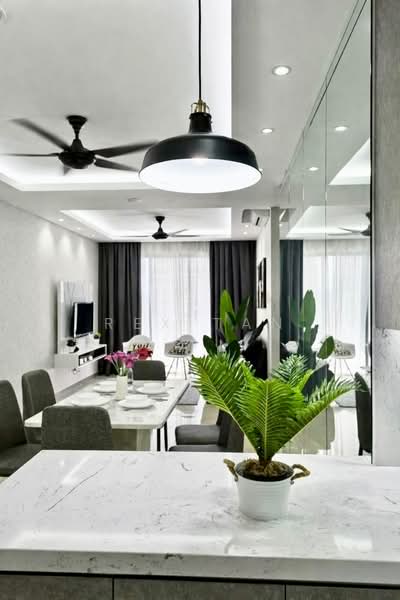 Servis Apartment untuk Disewa di United Point (Residensi Berpadu) - Rex Tan - Dining Room - PropertyGuru.com.my