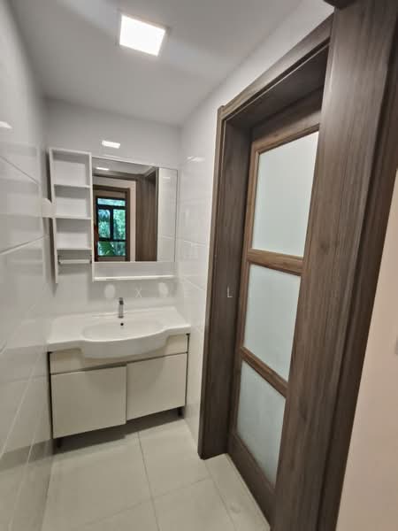 Condominium for Rent at Ataraxia Park @ Forest City - Xue Li - Bathroom - PropertyGuru.com.my