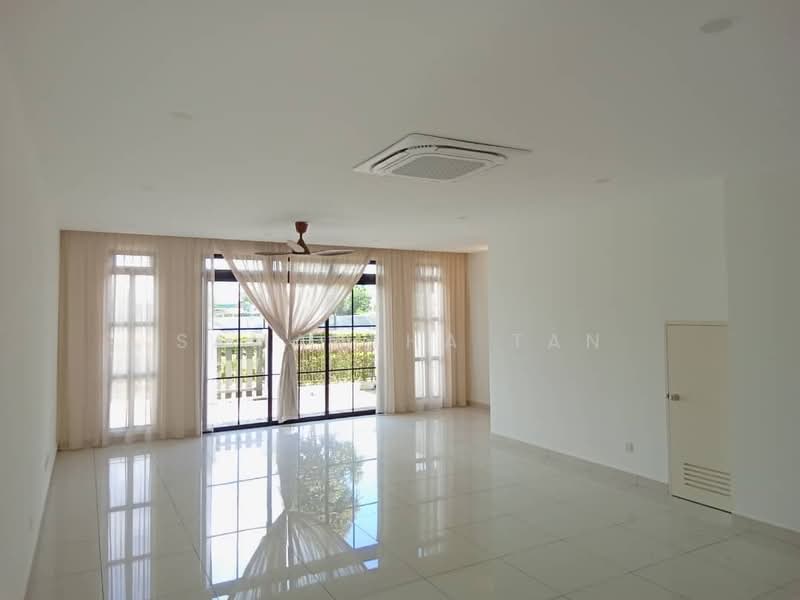 2-storey Terraced House for Sale in Taman Ekoflora (Johor Bahru) - Samantha Tan - Living Room - PropertyGuru.com.my