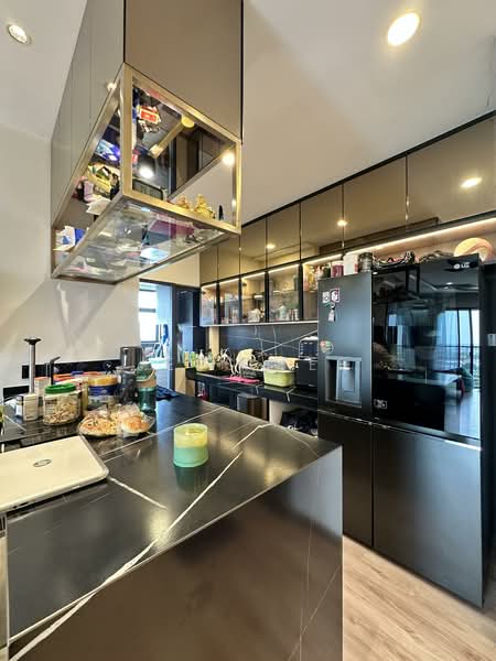 Service Residence for Sale at Setia City Residences - Jess Tee - Kitchen - PropertyGuru.com.my