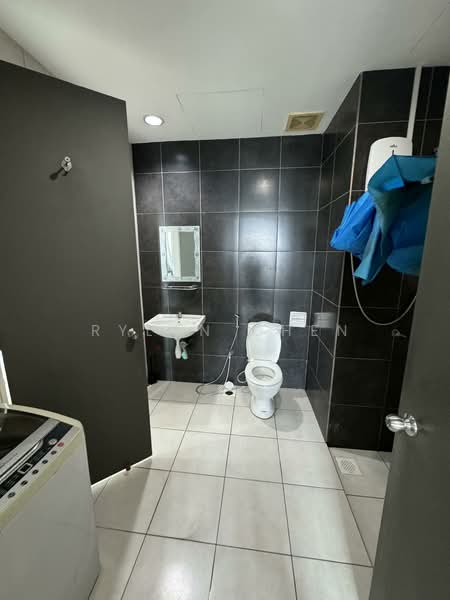 D'Pulze Cyberjaya untuk Untuk Disewa - RM 1,300 /bulan, Mac 2026 - Bathroom - PropertyGuru.com.my
