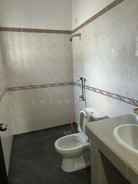 1.5-storey Terraced House for Rent in Bandar Seri Alam (Masai) - Chloe Mak - Bathroom - PropertyGuru.com.my