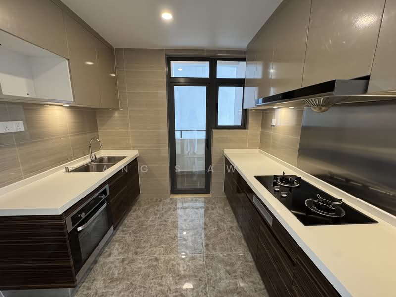 R&F Princess Cove Phase 2-Seine Region untuk Untuk Dijual - RM 2,282,000, Mac 2026 - Kitchen - PropertyGuru.com.my