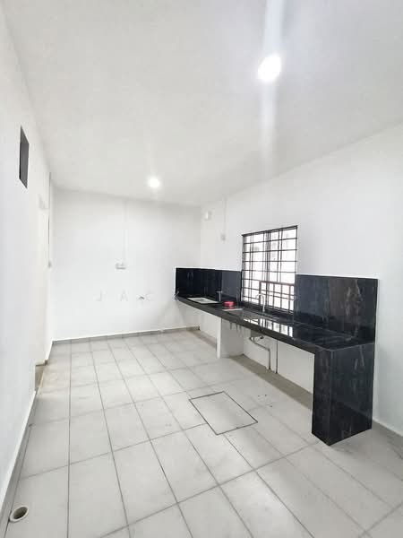 Bukit Indah untuk Untuk Dijual - RM 828,000, Mac 2026 - Kitchen - PropertyGuru.com.my