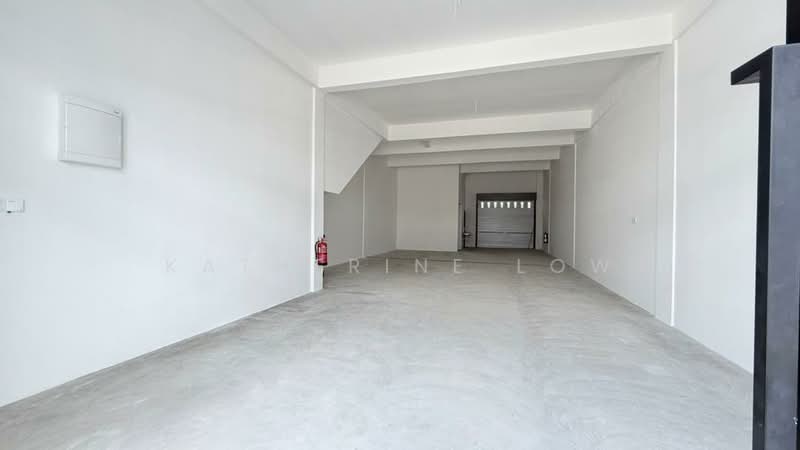 Shop for Rent in Pasir Gudang (Johor) - Katherine Low - Interior - PropertyGuru.com.my