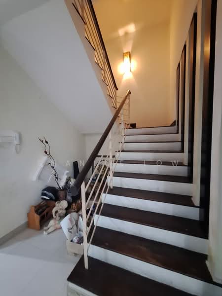 Rumah Berkembar untuk Dijual di Taman Aman Sari (Bandar Kinrara) - Shanice Low - Interior - PropertyGuru.com.my
