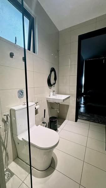 Paradigm Residence untuk Untuk Dijual - RM 880,000, Apr 2026 - Bathroom - PropertyGuru.com.my