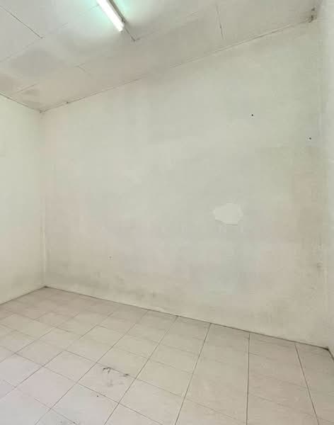 Flat Bandar Selesa Jaya @ Jalan Silat Gayong untuk Untuk Dijual - RM 148,000, Mac 2026 - PropertyGuru.com.my