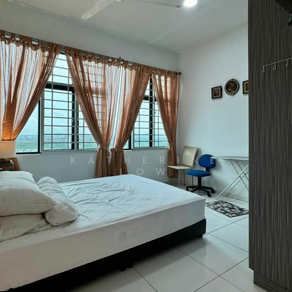 Service Residence for Sale at The Sky Executive Suites - Katherine Low - Bedroom - PropertyGuru.com.my