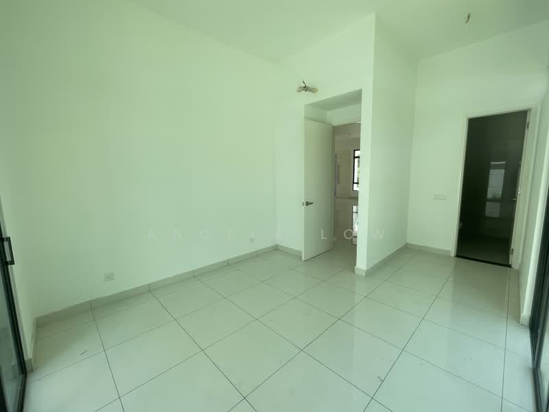 Semi-Detached House for Sale in Eco Majestic (Semenyih) - Angela Low - PropertyGuru.com.my