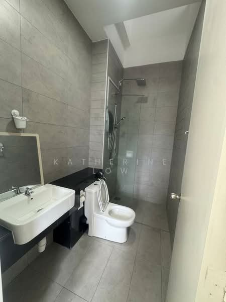 2-storey Terraced House for Sale in Taman Ekoflora (Johor Bahru) - Katherine Low - Bathroom - PropertyGuru.com.my