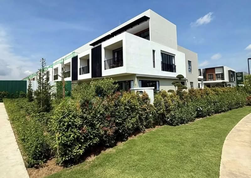 The Kews Senibong @ Iskandar Puteri untuk Untuk Dijual - RM 2,883,000, Mac 2026 - Exterior - PropertyGuru.com.my
