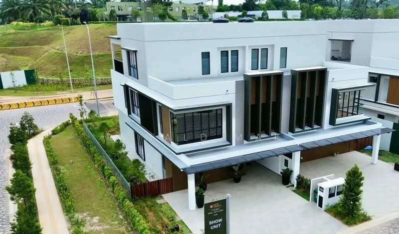 The Kews Senibong @ Iskandar Puteri untuk Untuk Dijual - RM 2,883,000, Mac 2026 - Exterior - PropertyGuru.com.my