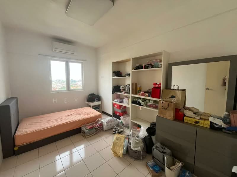 Pelangi Heights untuk Untuk Dijual - RM 380,000, Mac 2026 - Bedroom - PropertyGuru.com.my