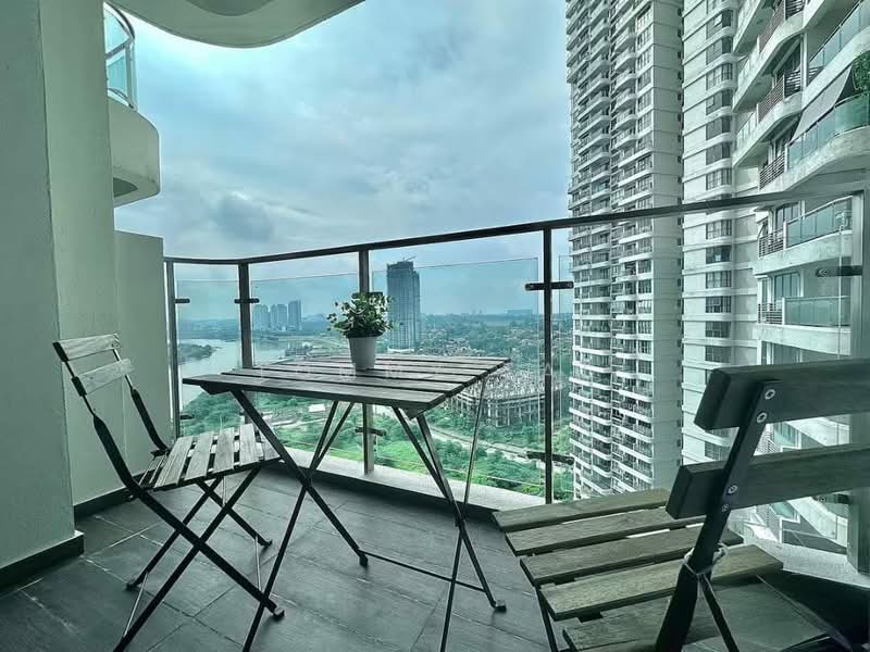 Royal Strand @ Country Garden Danga Bay untuk Untuk Disewa - RM 3,200 /bulan, Mac 2026 - Balcony - PropertyGuru.com.my