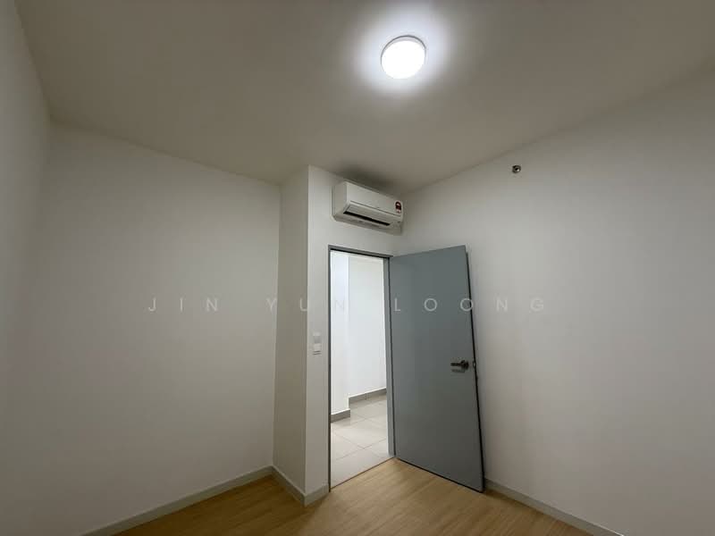 Service Residence for Rent at M Luna - Jin Yun Loong - Second bedroom  - PropertyGuru.com.my