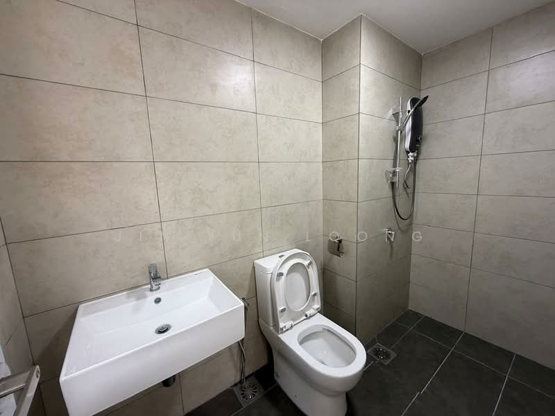 Service Residence for Rent at M Luna - Jin Yun Loong - Bathroom - PropertyGuru.com.my