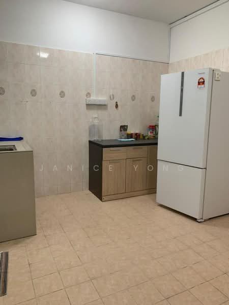 2-storey Terraced House for Rent in Taman Putri Kulai (Kulai) - Janice Yong - Kitchen - PropertyGuru.com.my