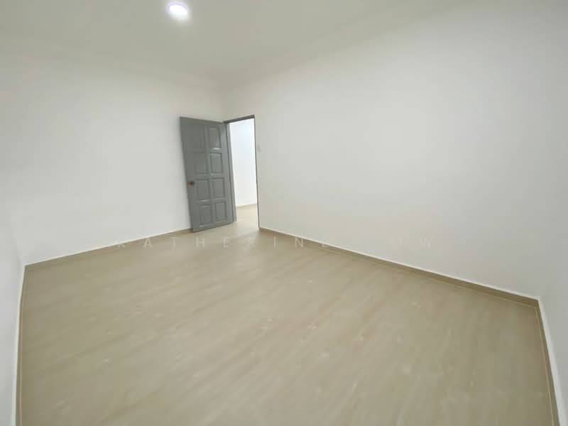 1-storey Terraced House for Sale in Taman Universiti (Skudai) - Katherine Low - Interior - PropertyGuru.com.my