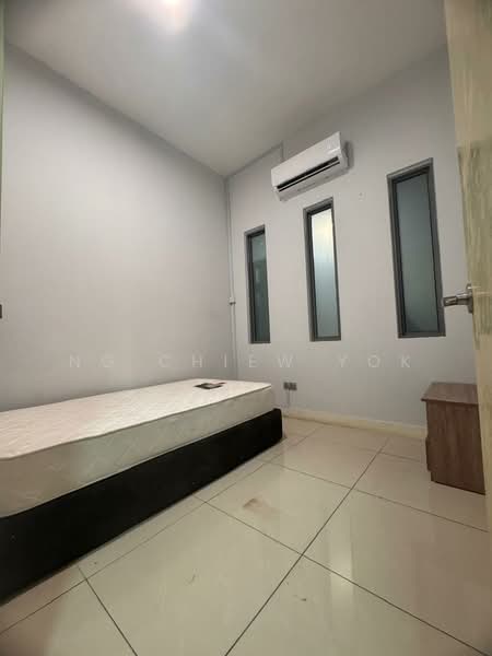 The Loft @ KK Times Square untuk Untuk Disewa - RM 4,200 /bulan, Mac 2026 - Bedroom - PropertyGuru.com.my