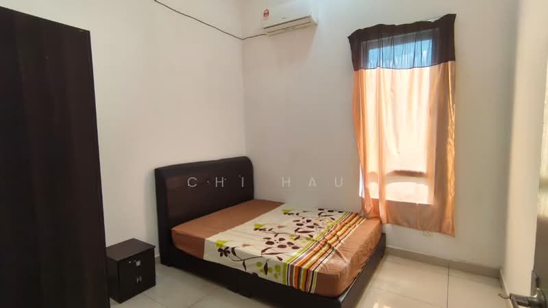 Semi-Detached House for Rent in Canary Garden (Klang) - Chi Hau - Bedroom - PropertyGuru.com.my