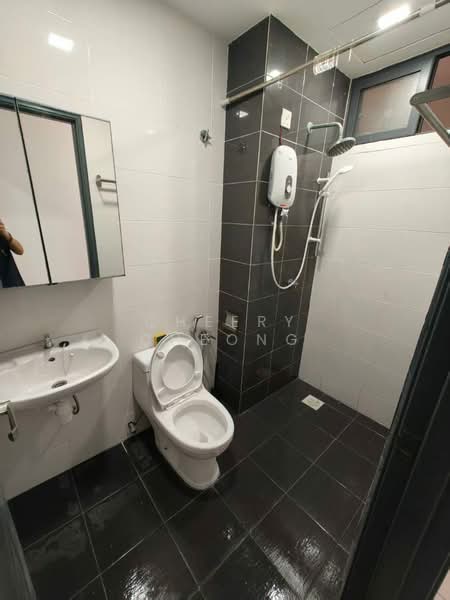Emerald Residence untuk Untuk Disewa - RM 700 /bulan, Mac 2026 - Bathroom - PropertyGuru.com.my