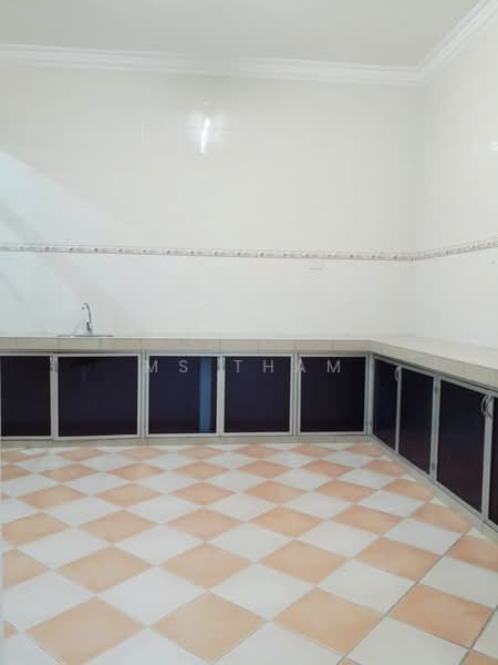 Taman Desa Tebrau untuk Untuk Dijual - RM 838,000, Mac 2026 - Kitchen - PropertyGuru.com.my