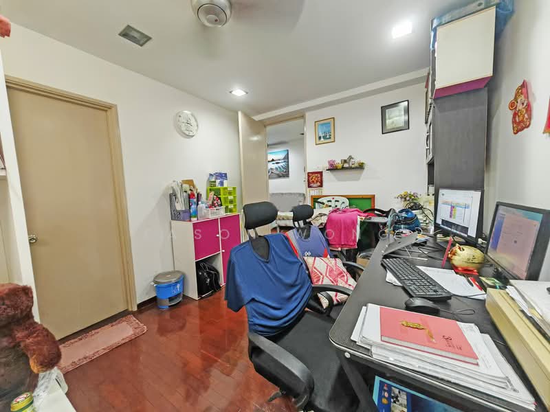 2.5-storey Terraced House for Sale in Cheras (Selangor) - Eason Wong - Study - PropertyGuru.com.my