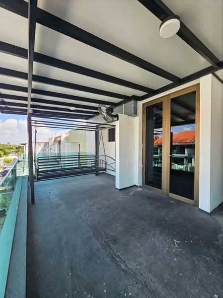 2-storey Terraced House for Sale in Bandar Dato Onn (Tebrau) - Ruby Tan - Balcony - PropertyGuru.com.my